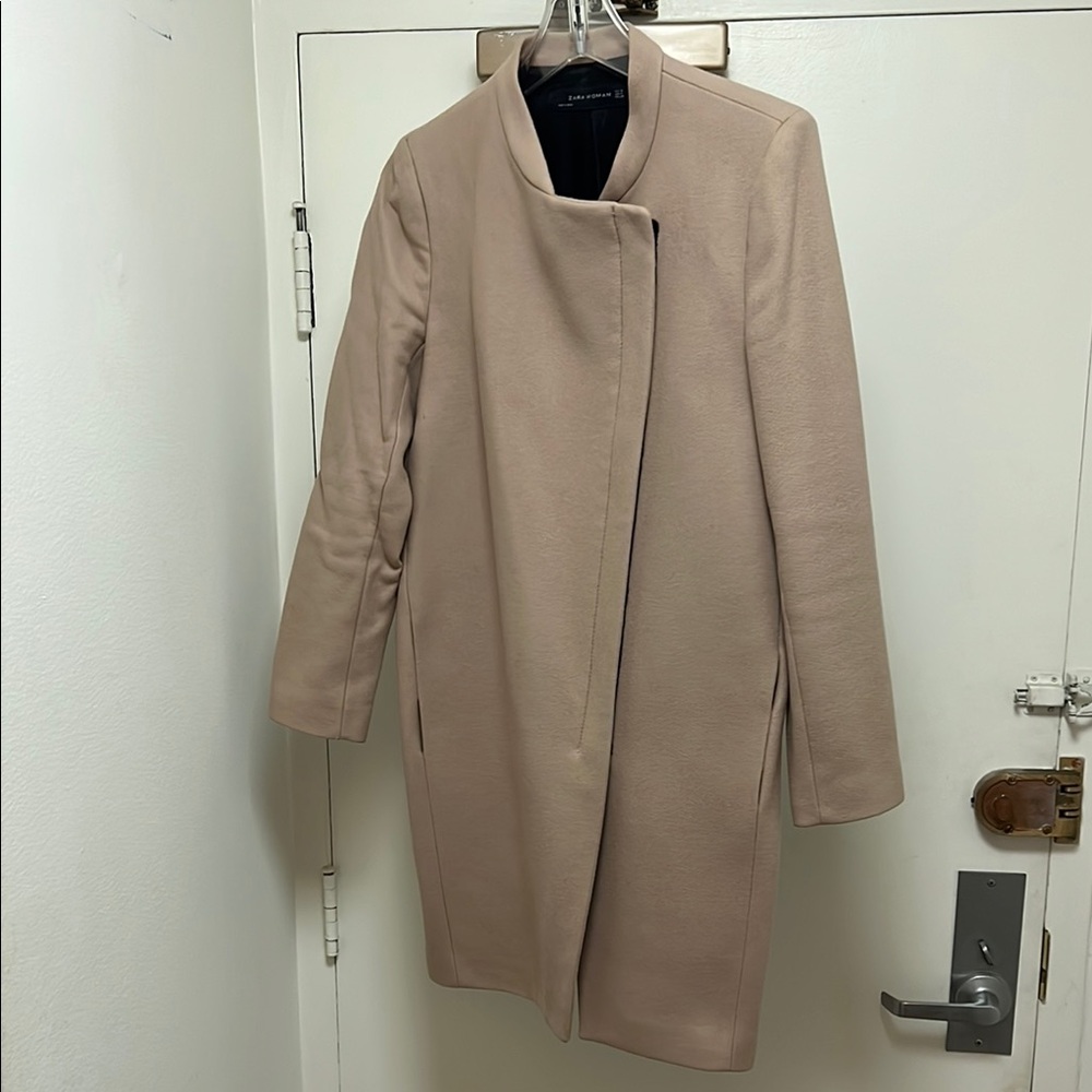 Zara Women's Beige Coat
